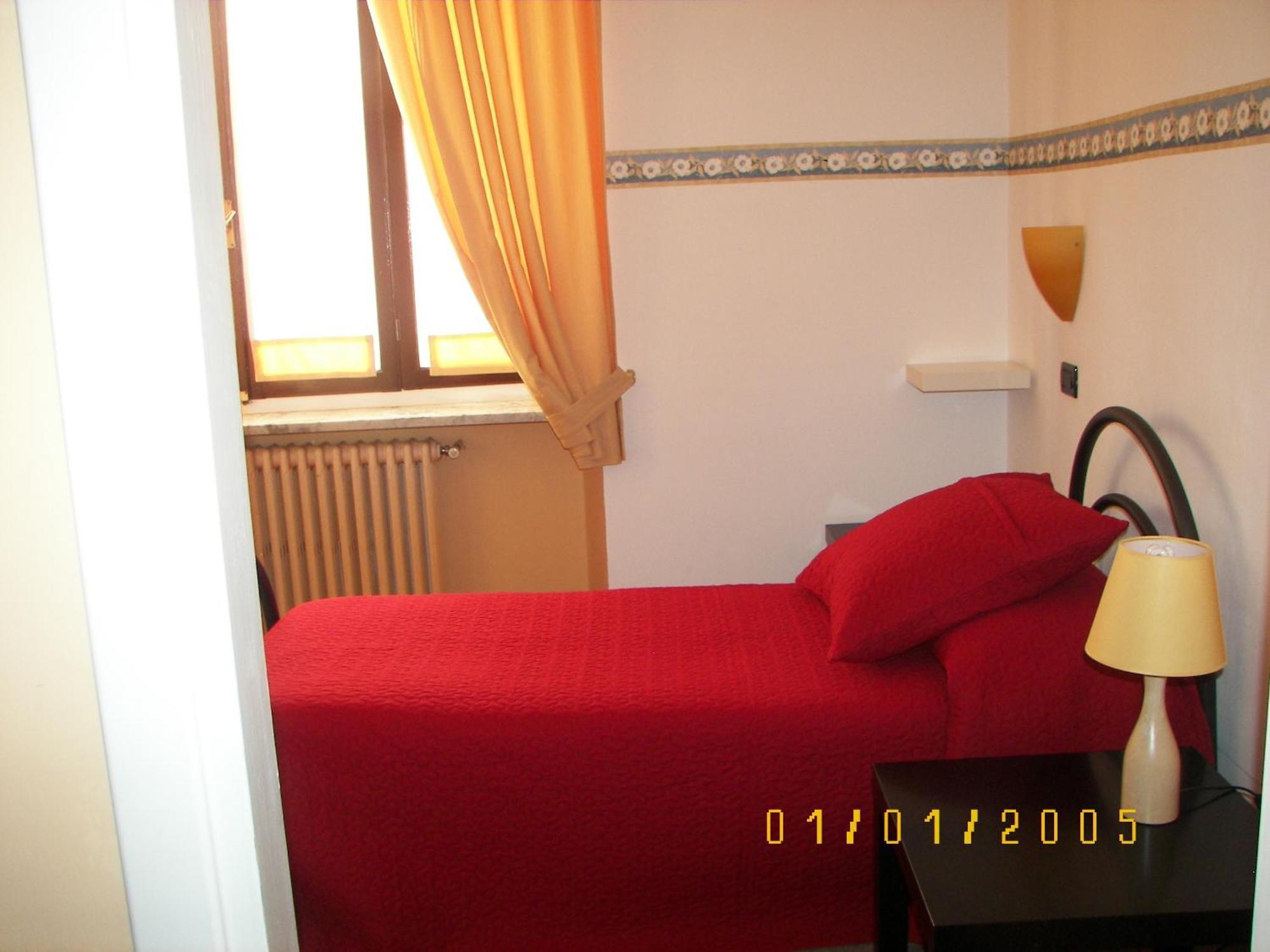 Albergo Sangrila ランツォ・トリネーゼ エクステリア 写真