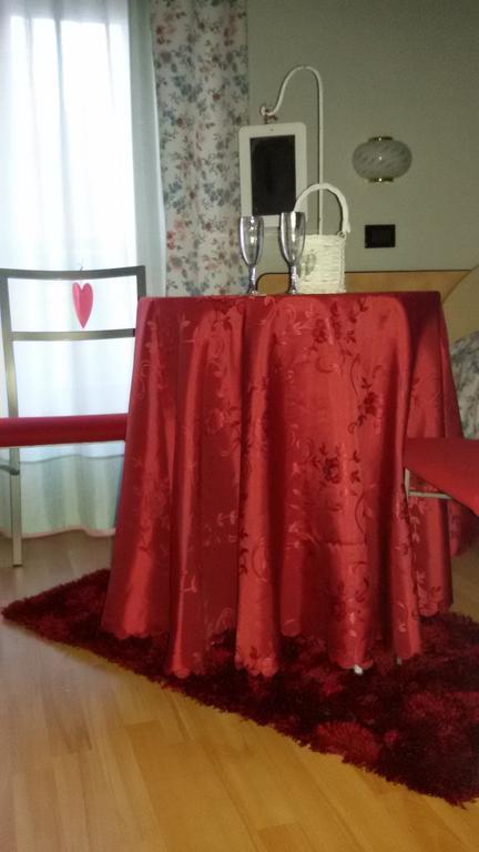 Albergo Sangrila ランツォ・トリネーゼ エクステリア 写真