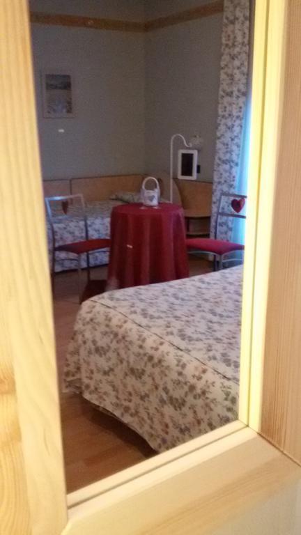 Albergo Sangrila ランツォ・トリネーゼ エクステリア 写真